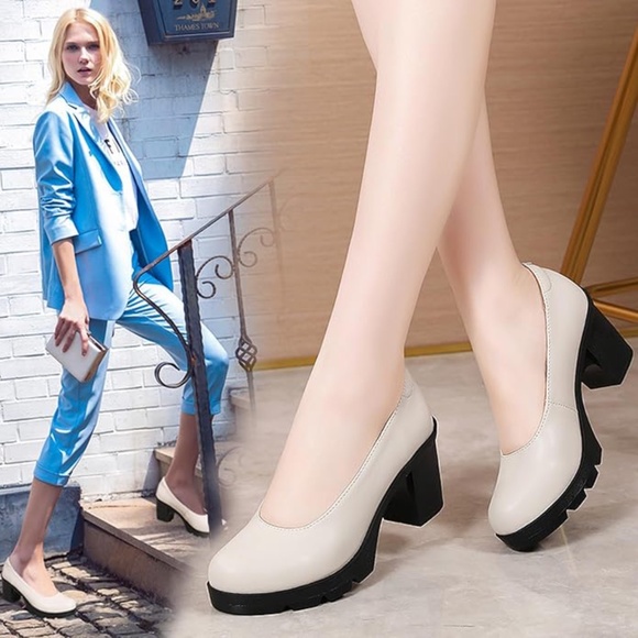 Women's Slip On Chunky Heel Closed Toe Pumps - Picture 1 of 8